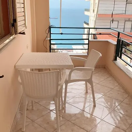 Sea Serenity Apartment *